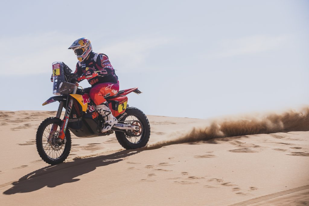 Toby Price (AUS) for Red Bull KTM Factory Racing races during stage 5 of Rally Dakar 2024 from AL-HOFUF to SHUBAYTAH, Saudi Arabia on January 10, 2024. // Flavien Duhamel / Red Bull Content Pool // SI202401100516 // Usage for editorial use only //