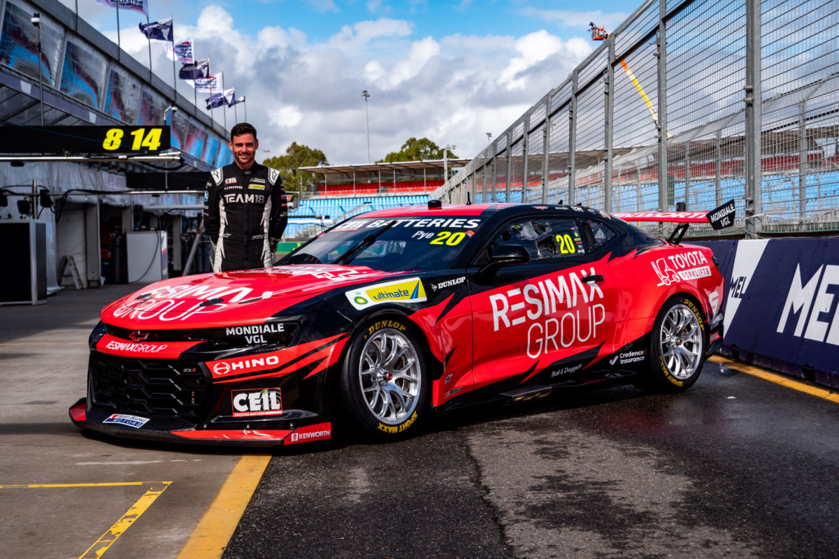 Scott Pye with his #20 Chevrolet Camaro in its new livery