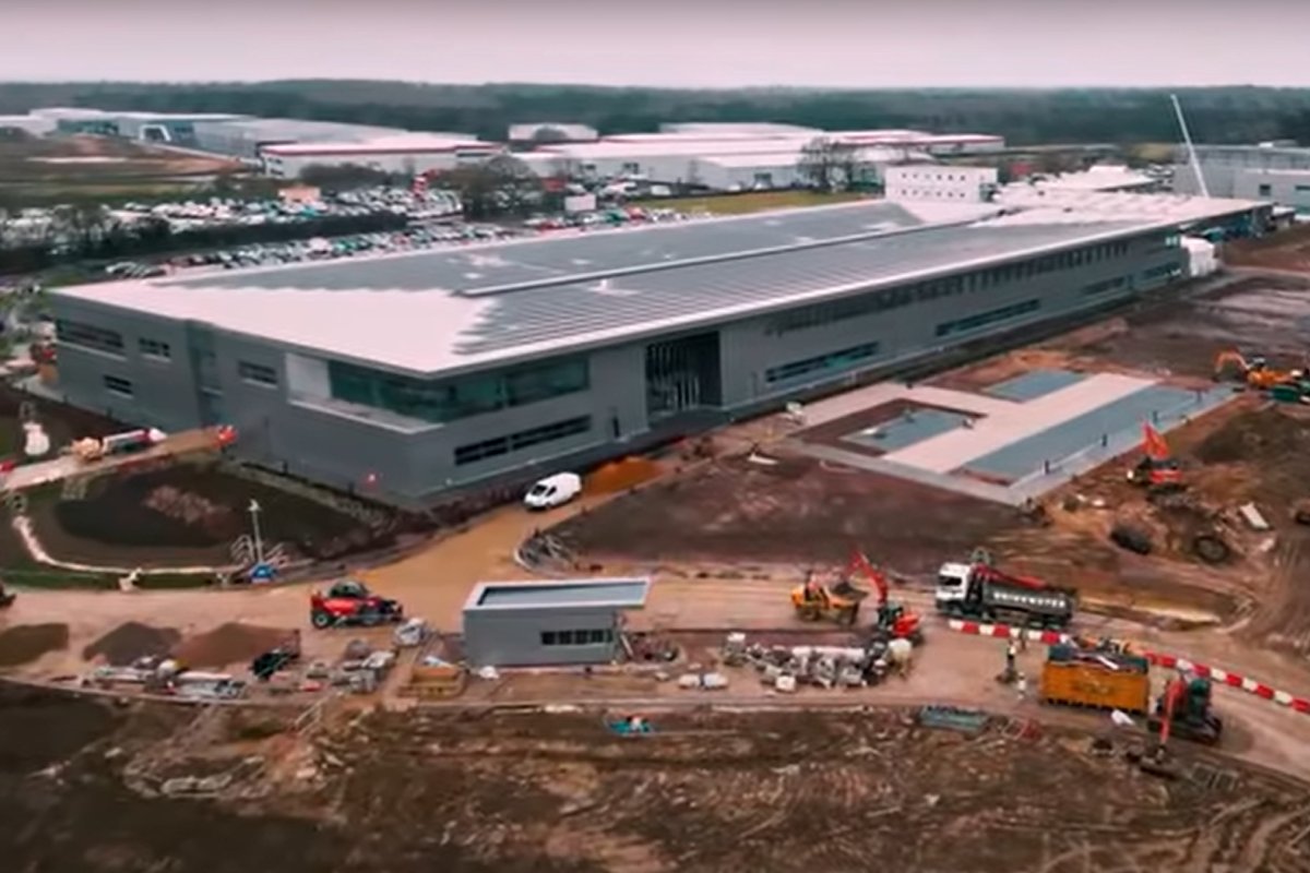 Construnction of the new Aston Martin F1 factory is all but complete