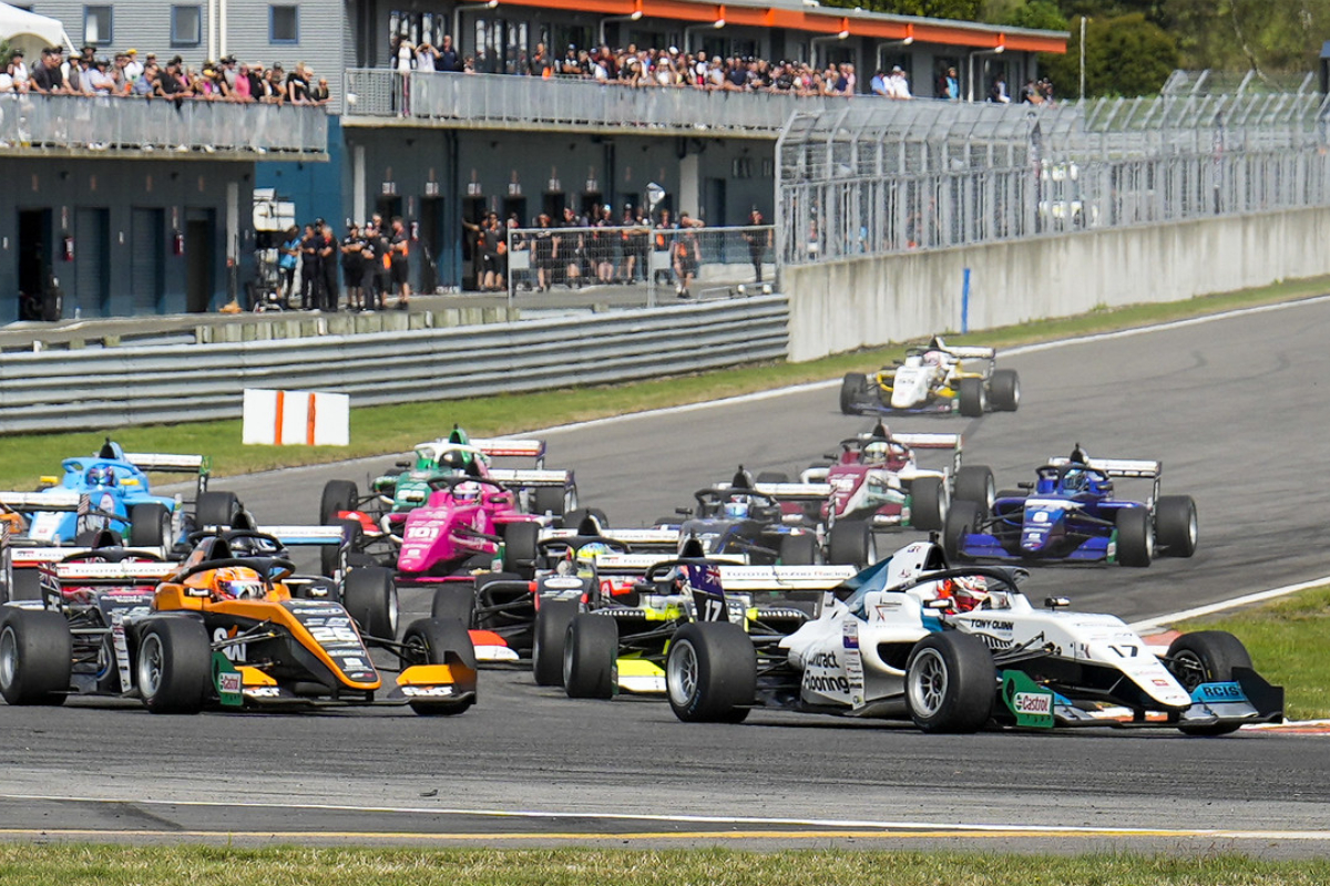 Callum-Hedge-Race-1-victory-Formula-Regional-Oceania-Championship-decider-Taupo