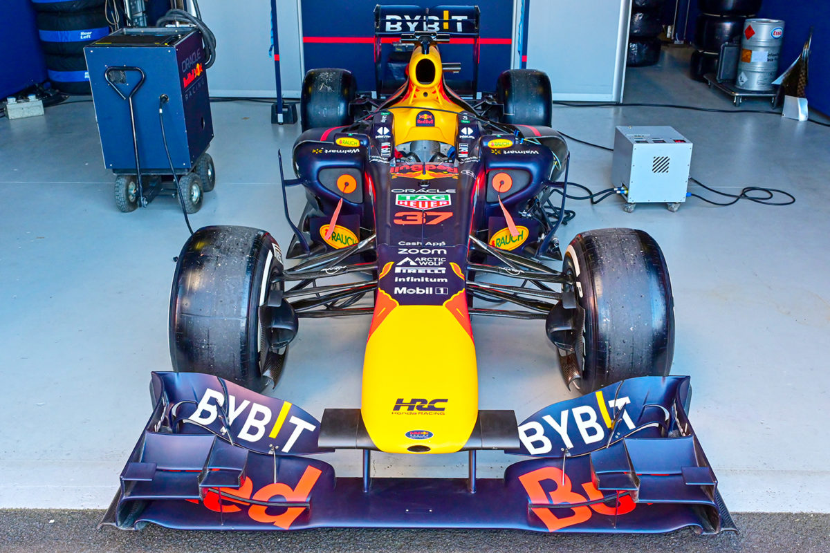 The Red Bull RB7 Lawson will drive at Bathurst today