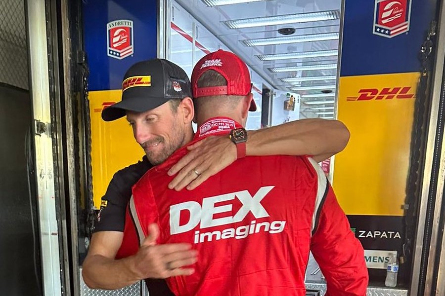 Romain Grosjean and Scott McLaughlin embrace after they clashed in the St Petersburg IndyCar race. Picture: Andretti Autosport Twitter