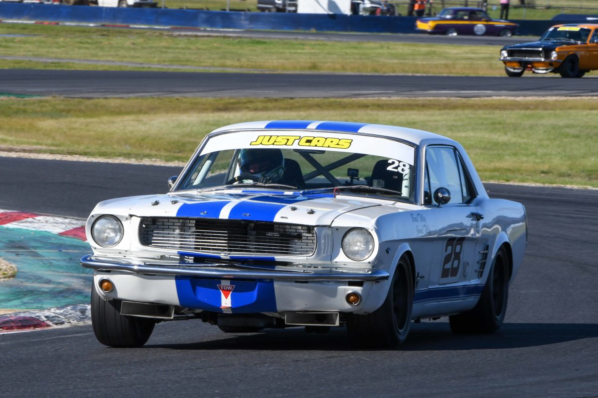 The feature race was Touring Car Cup for Historic Touring Cars - Image: Phil Wisewould