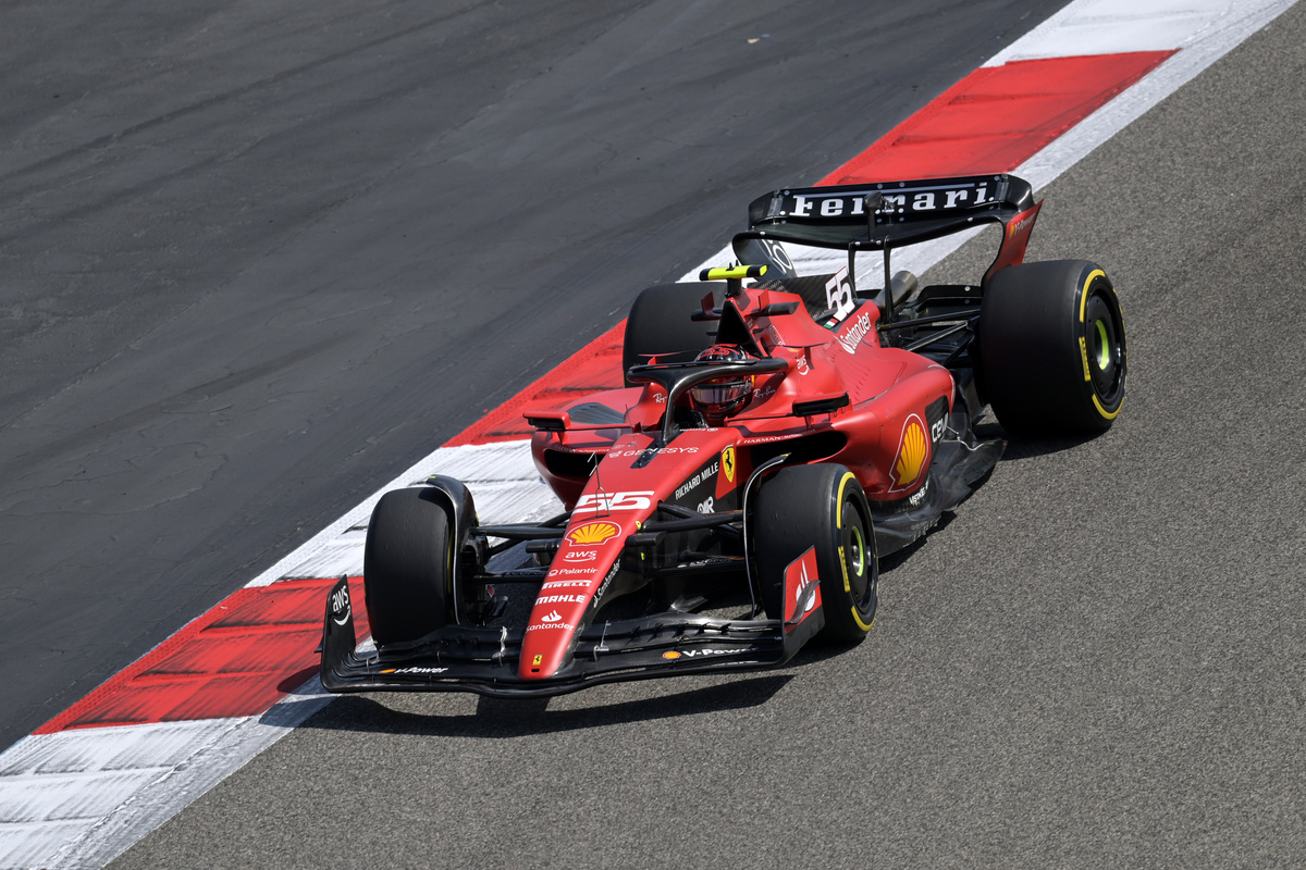 Ferrari driver Carlos Sainz topped Friday morning at F1 pre-season testing
