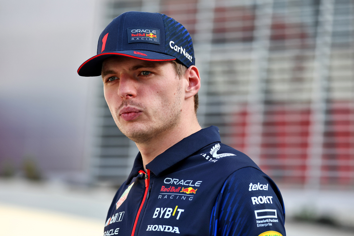 Max Verstappen will join Shane van Gisbergen and Jack Doohan in a sim racing event on Sunday
