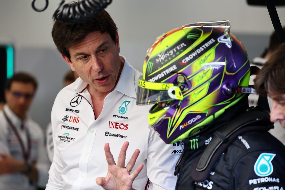 Toto Wolff sees Lewis Hamilton as a fighter who will not walk out on Mercedes