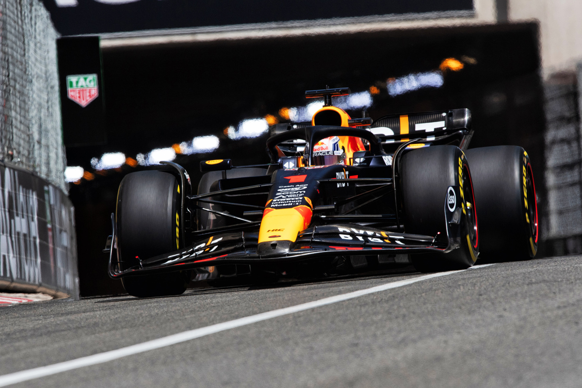 Max Verstappen headed a Red Bull one-two in Practice 3 as a crash forn Lewis Hamilton ended the session