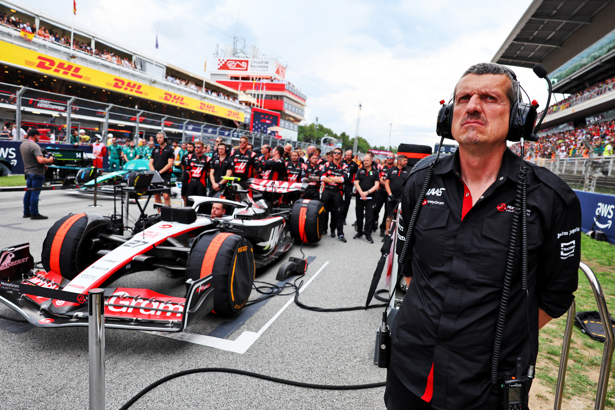 news: How Haas runs its F1 operation across three countries - Speedcafe.com