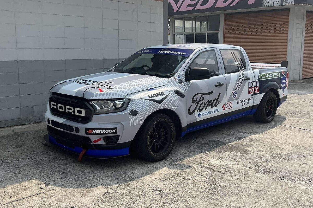 Jay Robothom will pilot a Ford Ranger in the Super Pickup Series this year