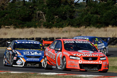thumb Jamie Whincup leads Shane van Gisbergen
