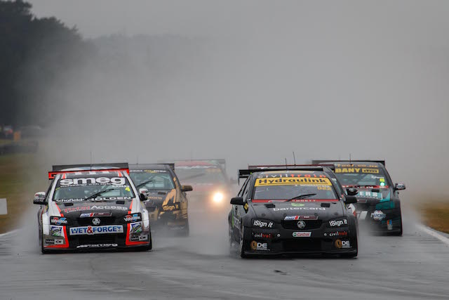 Andre Heimgartner leads the charge at Teretonga in Invercargill