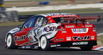 Larry Perkins has tipped Garth Tander and Cameron McConville as the favourite for the V8 endurance races