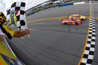 Kevin Harvick edges past Jamie McMurray at the finish in Talladega