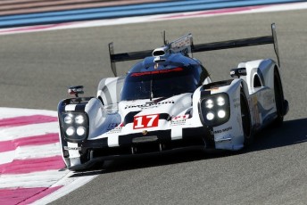 The #17 919 of Mark Webber, Timo Bernhard, and Brendon Hartley 