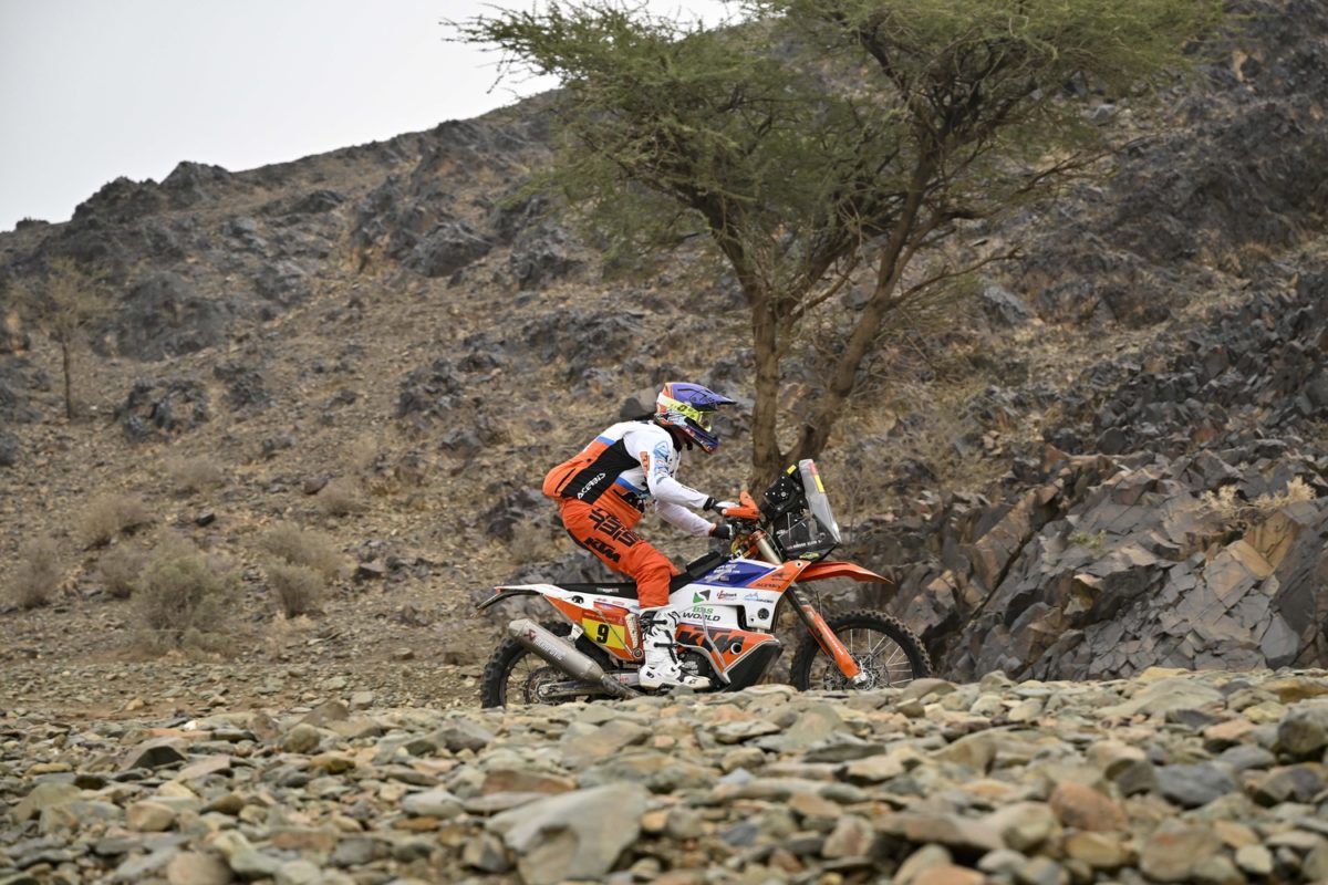 Mason Klein has lost the overall lead due to a penalty on Dakar Stage 8
