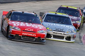 Tony Stewart leads Jimmie Johnson at Martinsville