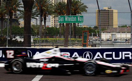 Will Power drives past 