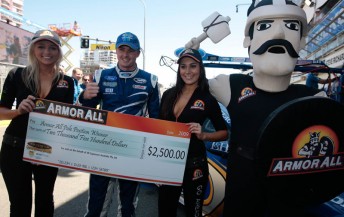 The cheques in V8 Supercars could be about to get a whole lot bigger with a million bonus reportedly on the cards