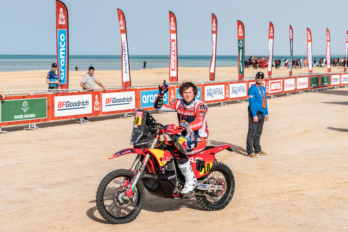 Daniel Sanders was second in the 2023 Dakar Prologue