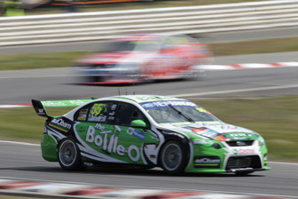 thumb Paul Dumbrell in The Bottle-O Racing Falcon at Symmons Plains