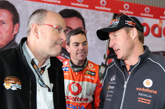 V8 Supercars Chairman Tony Cochrane, Craig Lowndes and Mark Skaife