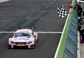 Lucas Auer takes the chequered flag
