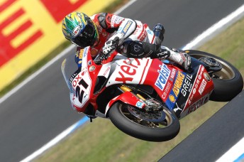 Troy Bayliss on his way to victory at Phillip Island in 2008