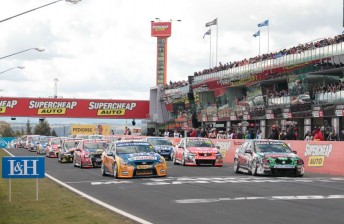 Holden and Ford shared the front-row for the recent Bathurst 1000