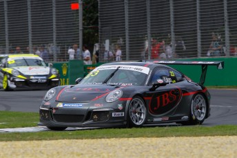 Roger Lago won Elite