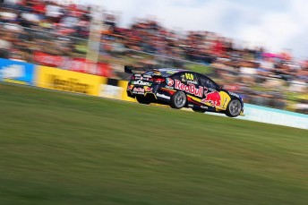 Craig Lowndes took his second pole in succession