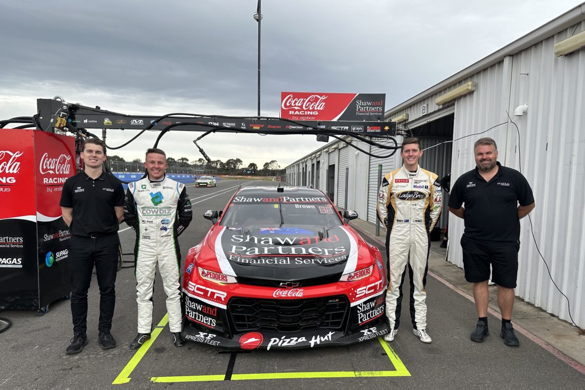 Jay Hanson (driver on left of shot) and Cooper Murray (right) completed an evaluation day at Winton; pictured also are Race Engineers Tom Moore (left of shot) and George Commins. Image: Supplied