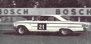 Raeburn in the Ford Galaxie he drove to fifth in the 1965 Australian Touring Car Championship