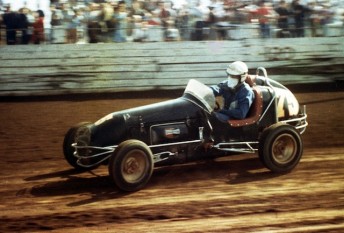 Freeman driving the Mackay Offenhauser at Westmead Speedway in which he was killed on Mother