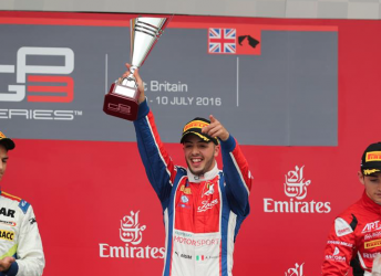 Antonio Fuoco stands on the top step in GP3