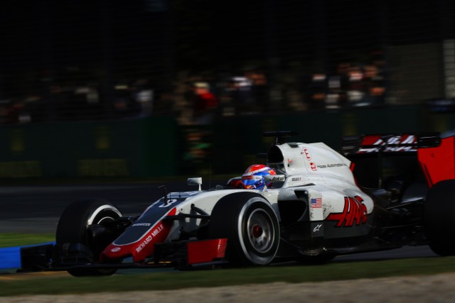 Romain Grosjean on his way to sixth at Albert Park