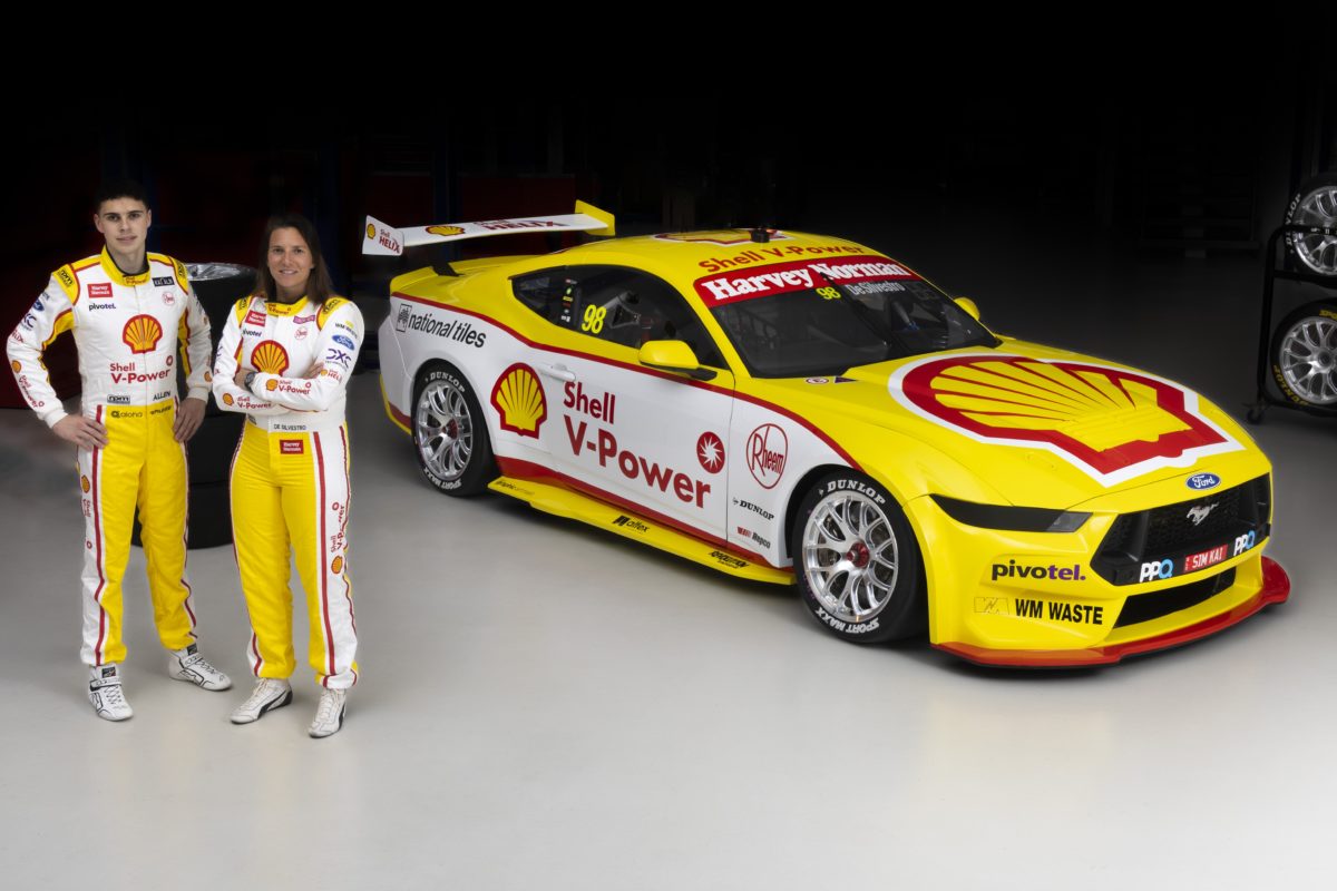 Kai Allen (left) and Simona De Silvestro (right) with the DJR wildcard in its Bathurst 1000 livery. Image: Supplied