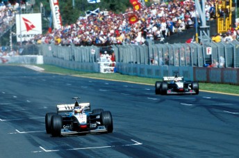 Hakkinen leads Coulthard to the flag in 1998