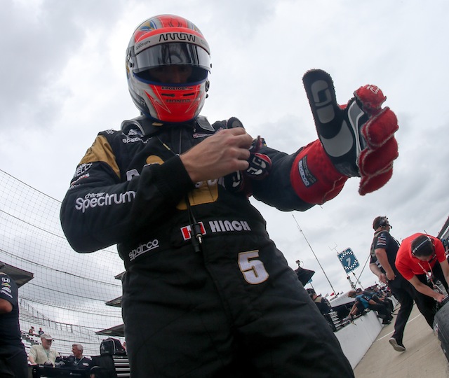 James Hinchcliffe prepares to climb aboard his #5 Schmidt Peterson Motorsports Honda for Practice 9 at Indianapolis