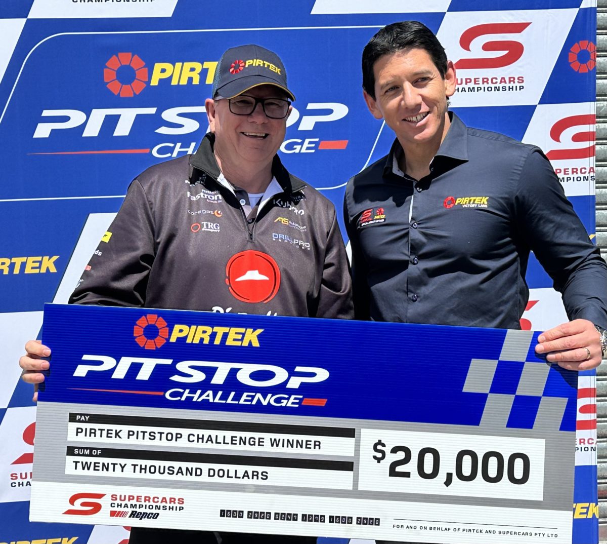 Brad Jones (left) and Pirtek's Wes Holland (right)