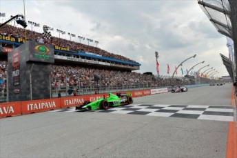 James Hinchcliffe took victory in the last IndyCar race in Brazil