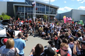 Fans were on hand to see all eight Kelly Racing drivers unveil the limo