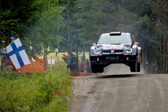 Latvala closes-in on victory in Finland