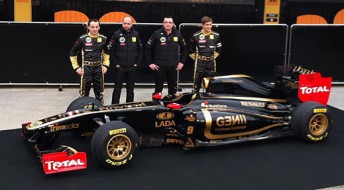 From left: Robert Kubica, Gerard Lopez, Eric Boullier and Vitaly Petrov with the R31