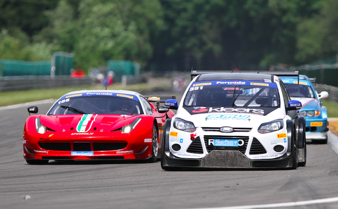 The Focus V8s took on a variety of GT machinery in both the Britcar and Dutch Supercar races