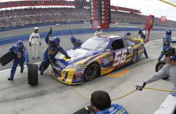 The MWR crew go to work in the Auto Club 400