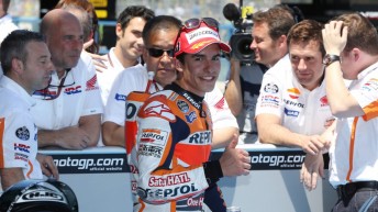 Marc Marquez to stay with Honda until the end of 2016