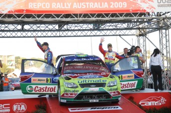 Rally Australia winners Mikko Hirvonen (right) and Jarmo Lehtinen 