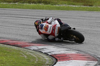 Jack Miller rides 2015 specificarion Honda for first time at Sepang