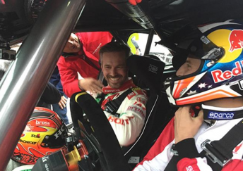 Miller behind the wheel of the Civic alongside WTCC star Tiago Monteiro 