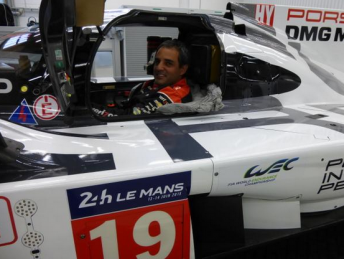 Juan Montoya undertakes a seating fitting in the #19 Le Mans 24 Hour-winning 919